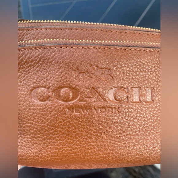 Coach Wristlet - Picture 2 of 8